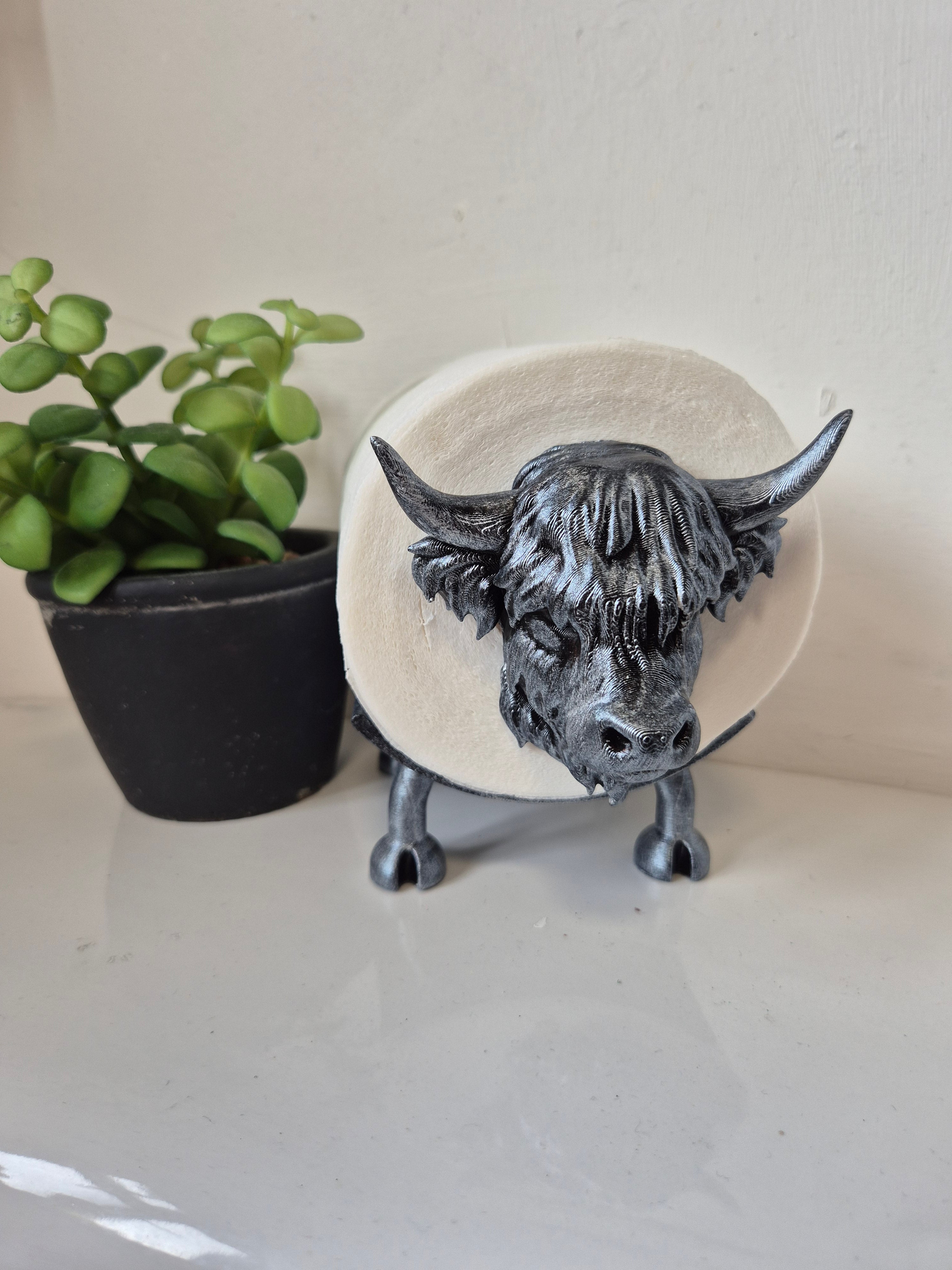 Highland Cow Toilet Roll Holder