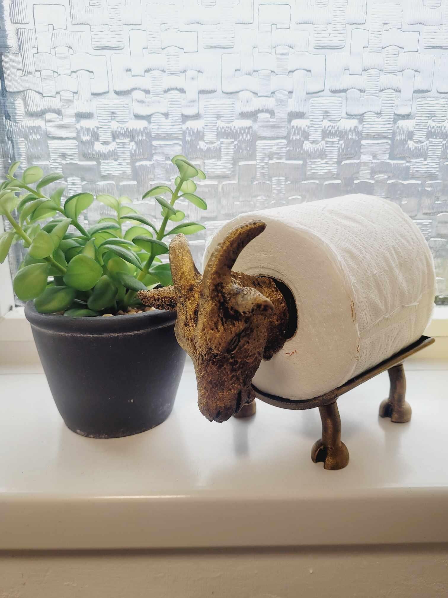Quirky Goat Toilet Roll Holder – 3D Printed Bathroom Accessory